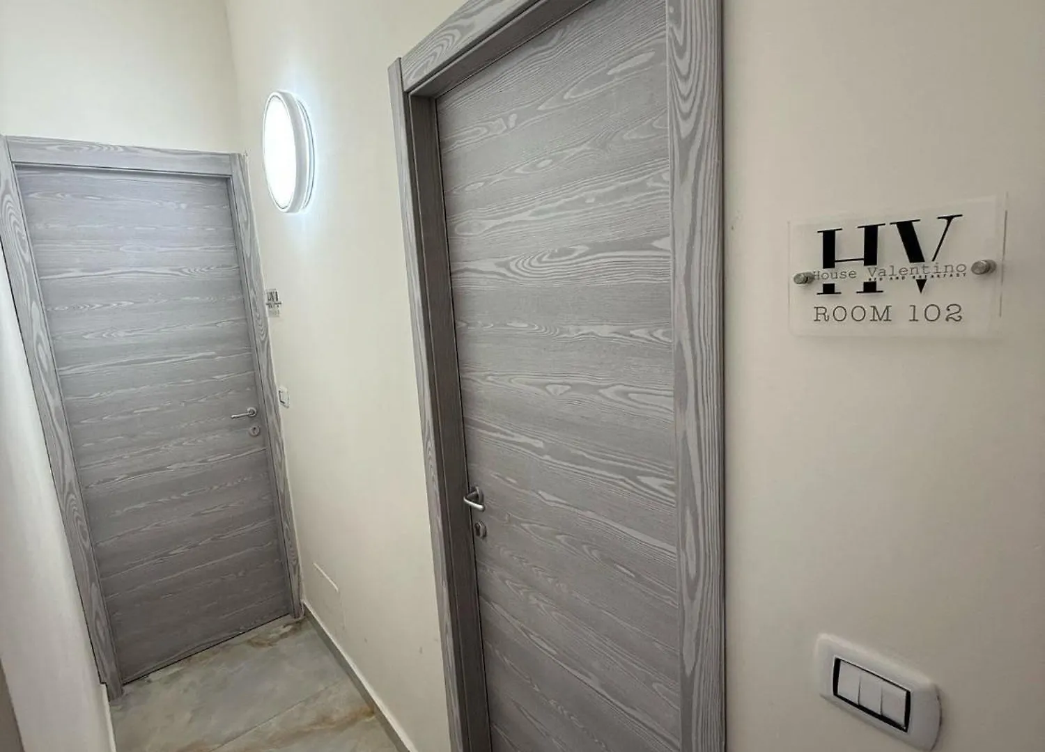 Valentino House Mattonelle Apartment Naples