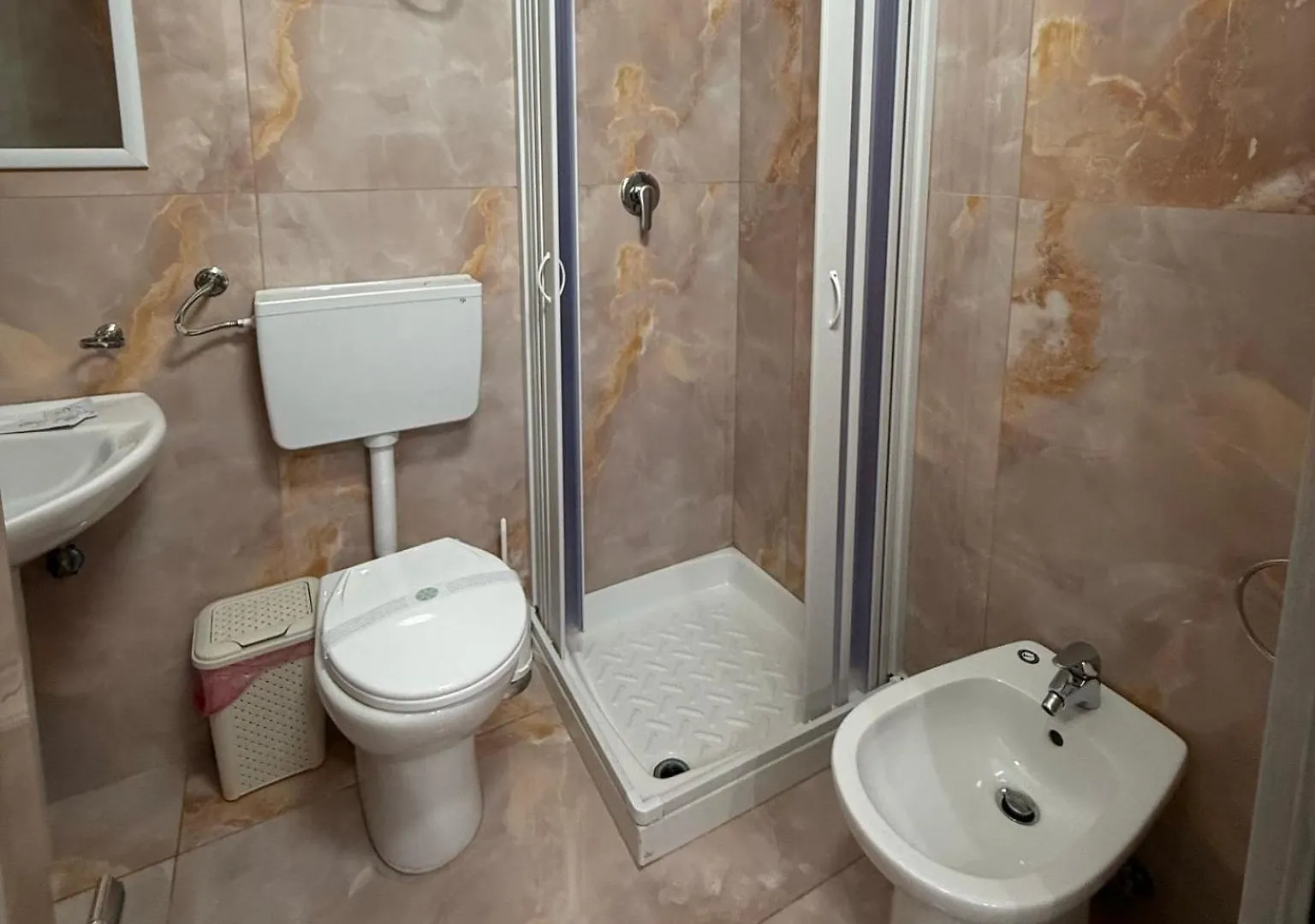 Valentino House Mattonelle Apartment Naples Italy