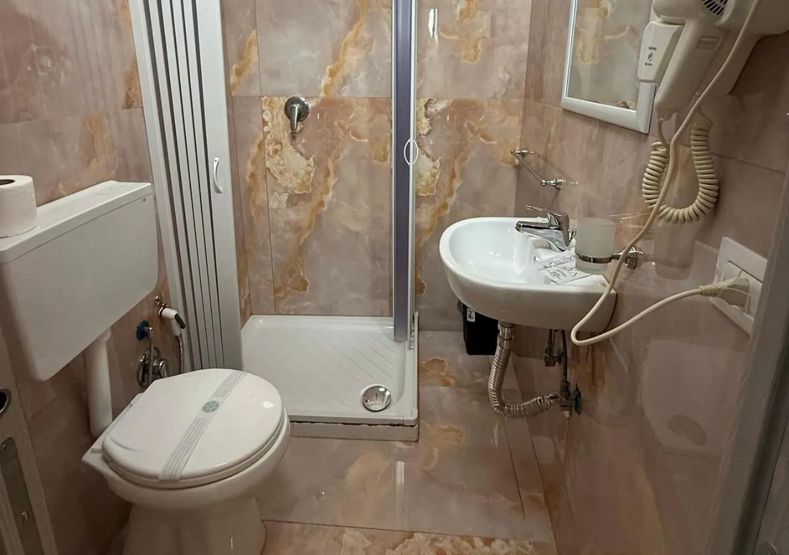 Valentino House Mattonelle Apartment Naples Italy